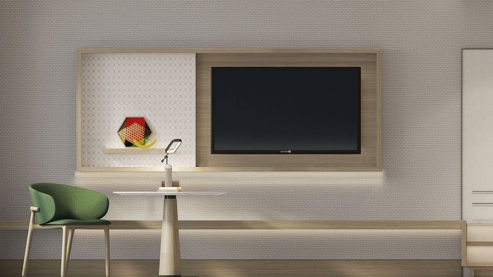 Holiday Inn Guiyang Airport by IHG Standard Room 5