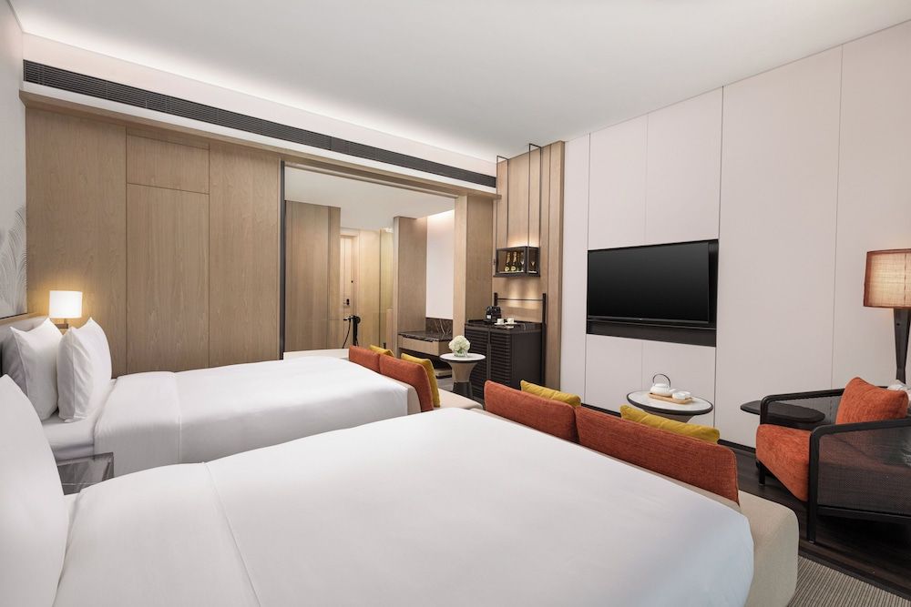 Hotel Indigo Beidaihe by IHG Standard Room, 2 Double Beds (Courtyard Access, Pets Friendly) 2