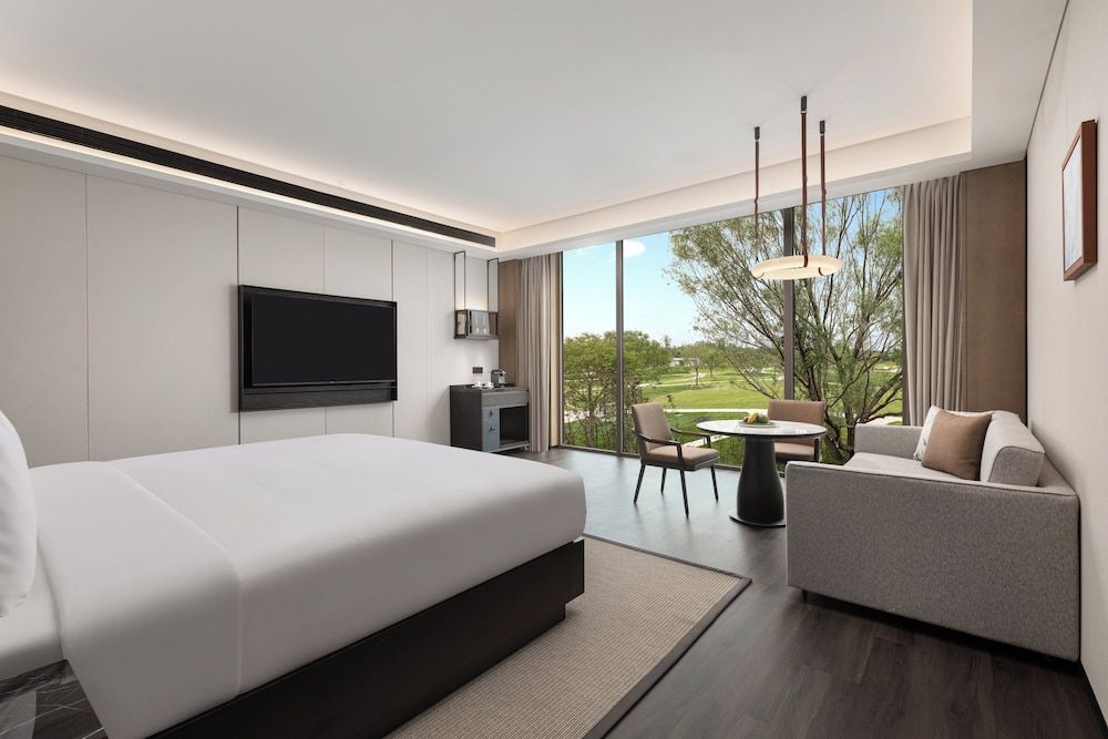 Premium Room, 1 King Bed (Private Hot Spring)