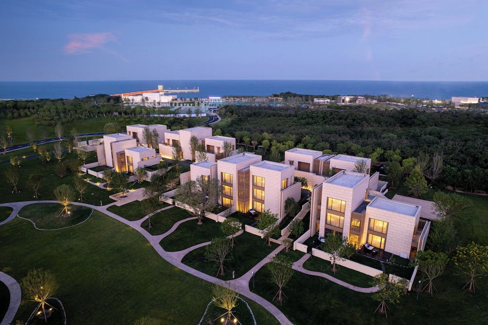 Hotel Indigo Beidaihe by IHG Suite, 1 Bedroom (Private Hot Spring) 2