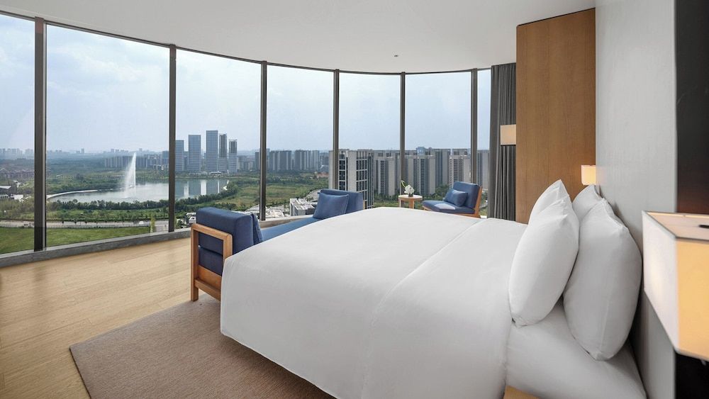 Suite (Nikko)