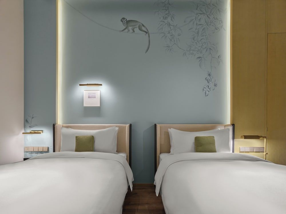 Maison Albar Hotels Leshan Basic Twin Room, City View 2