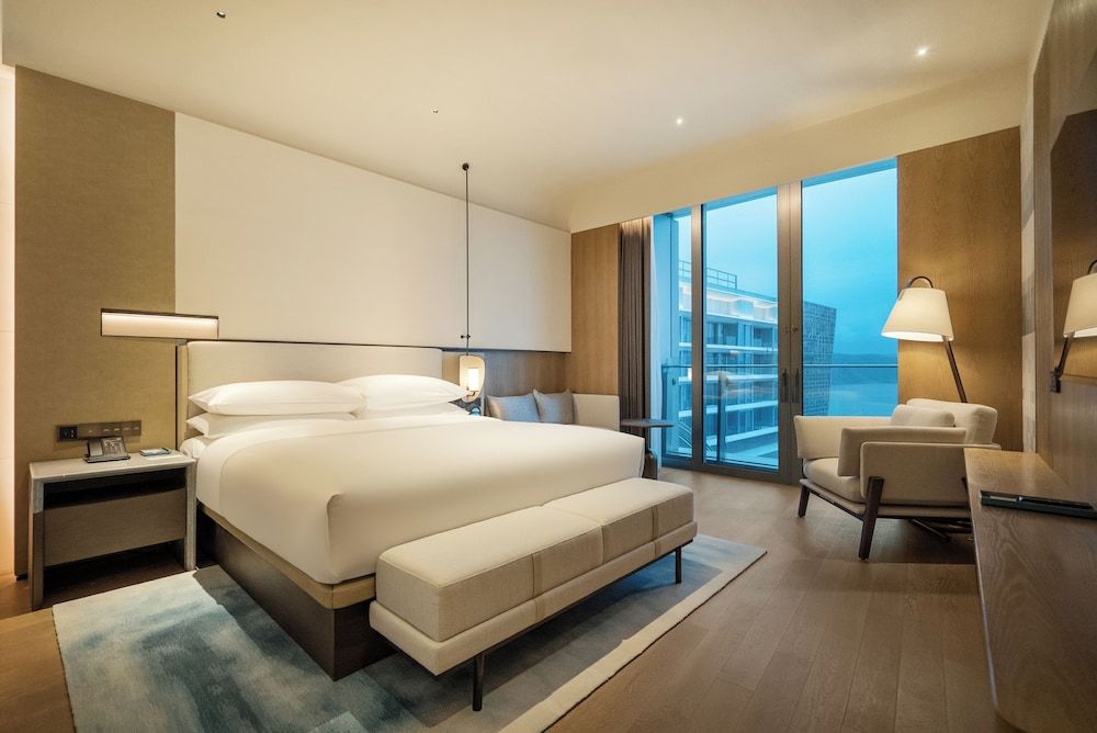 Premier Suite, 1 Bedroom, Ocean View (Balcony)