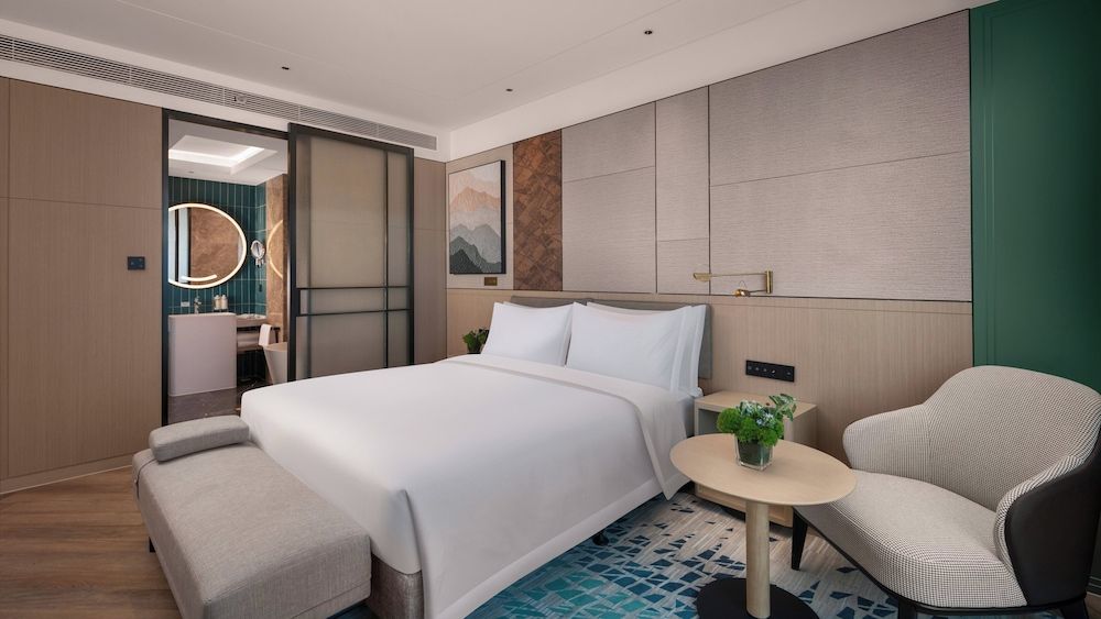 Holiday Inn Shijiazhuang High Tech Zone by IHG Suite, 1 King Bed
