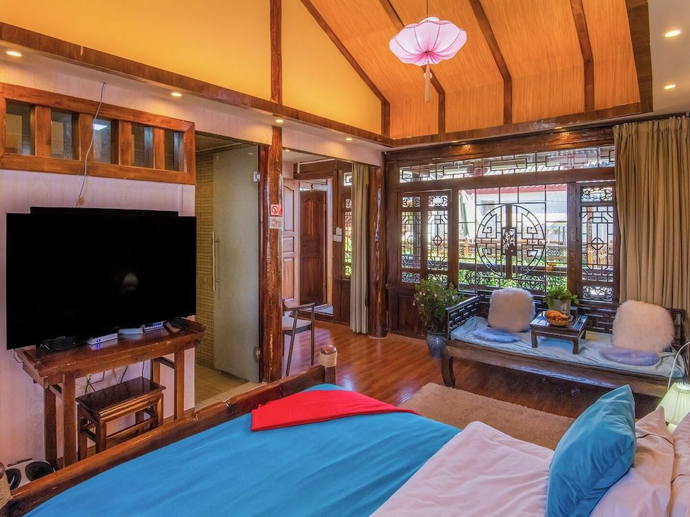 Erquan Inn Ancient city Superior Double Room Single Use, Garden View 6