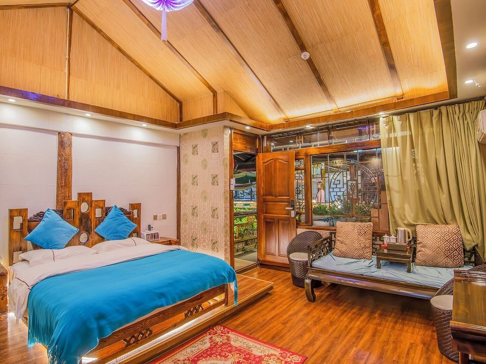 Erquan Inn Ancient city Superior Double Room Single Use, Garden View 4