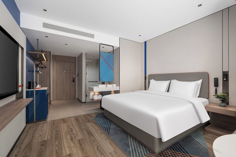 2 Double Standard High Floor