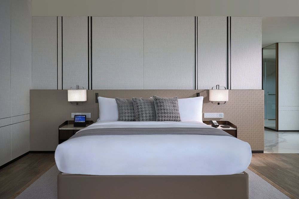 Opera House Sea View King Room