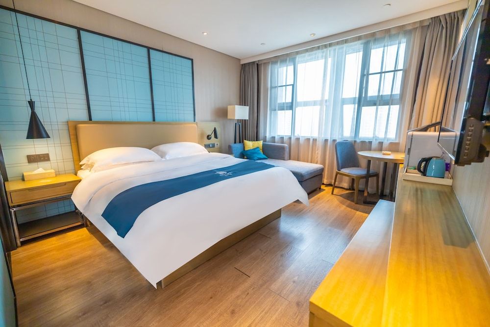 Yi Shang Hotel Shun Ying Guang Bai Business Single Room, City View