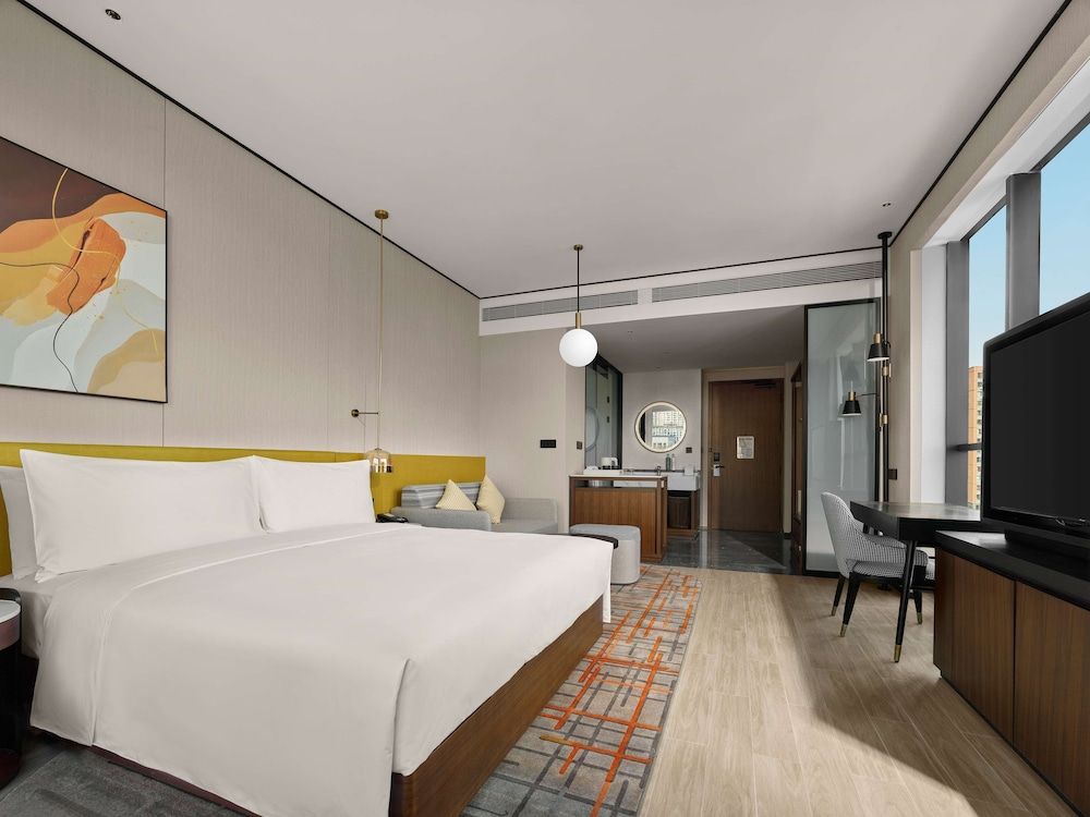 Deluxe Room, 1 King Bed