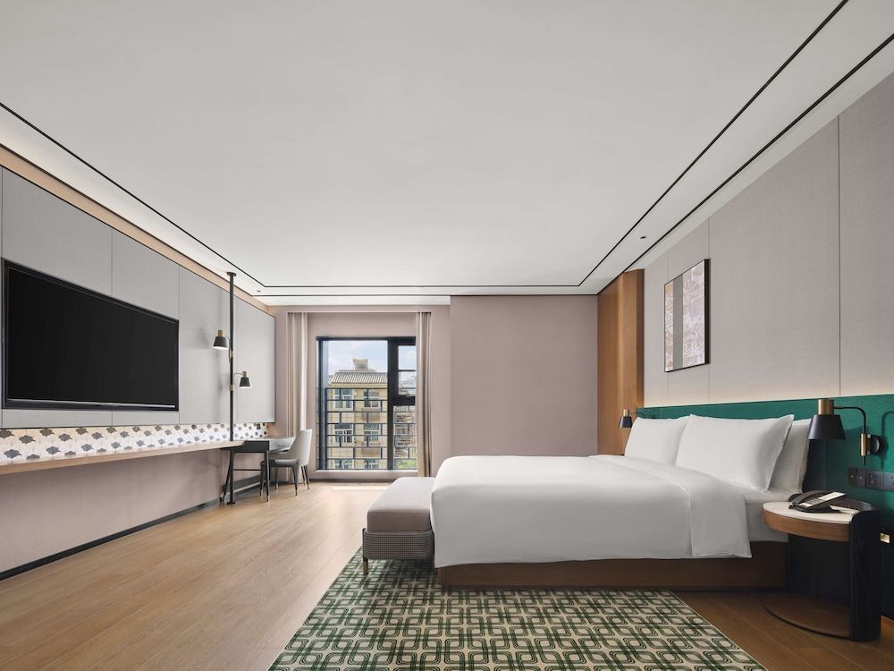 Premium Room, 1 King Bed
