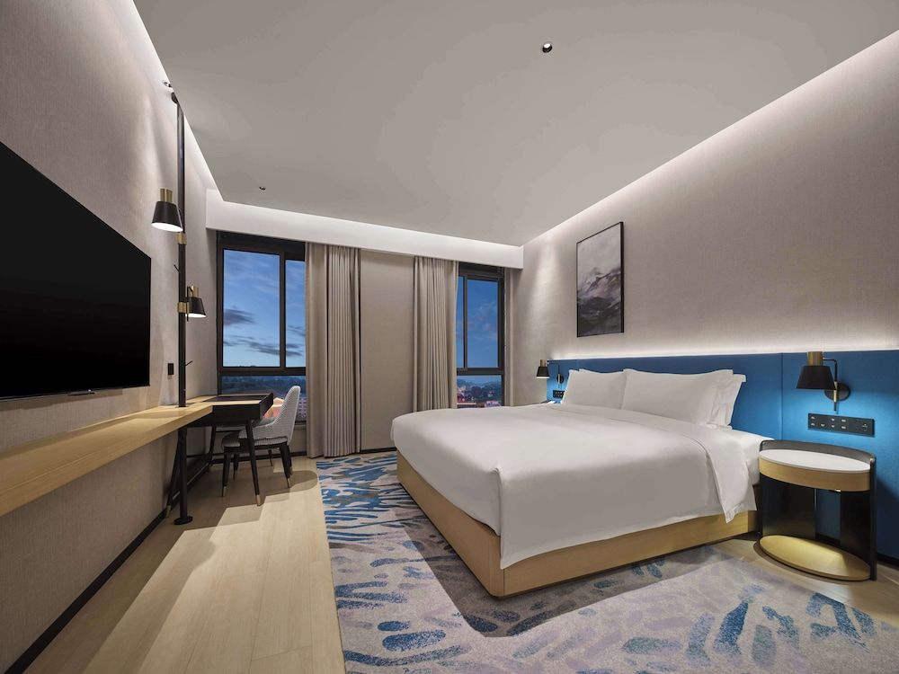 Premium Suite, 1 King Bed