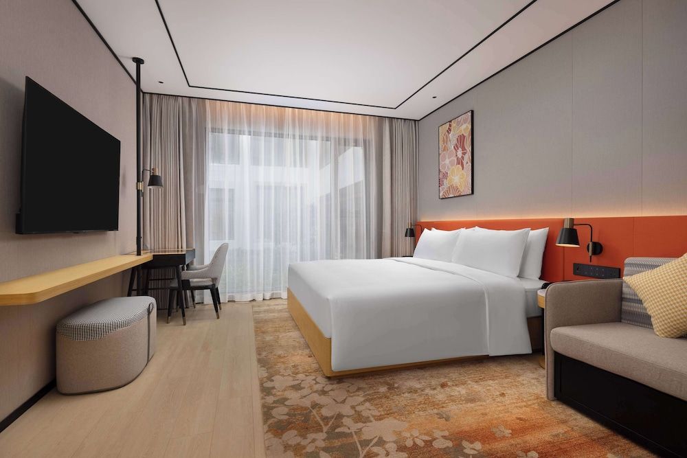 Hilton Garden Inn Dali Ancient City Room, 1 King Bed, Accessible