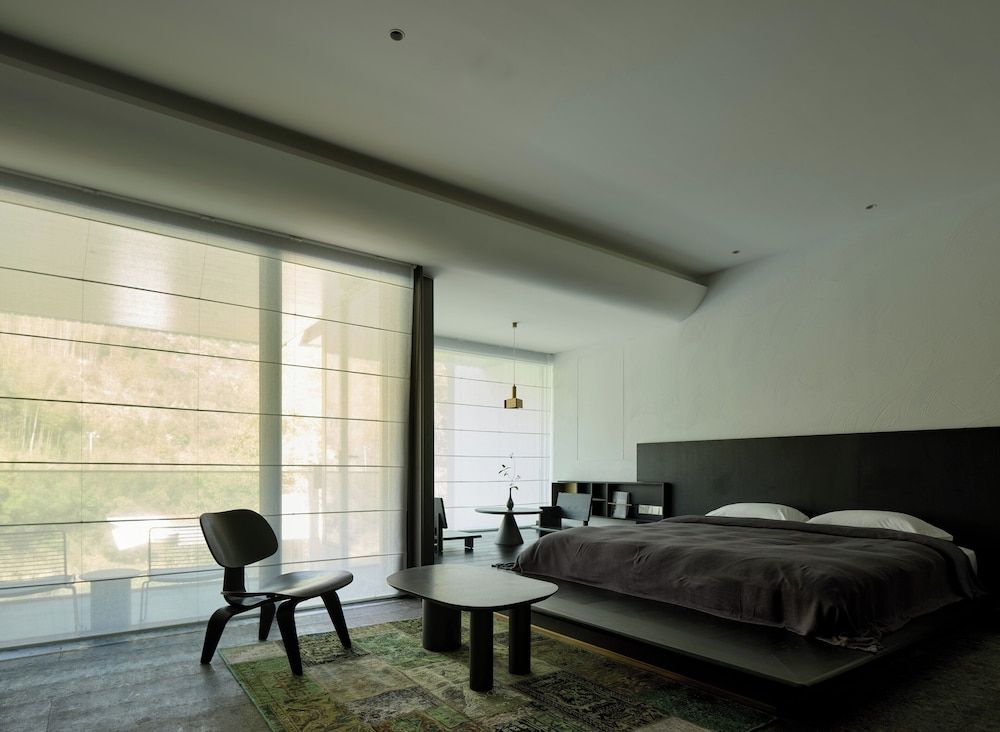 Yakamoz qianchuan Hotel Basic Double Room, Hill View 2