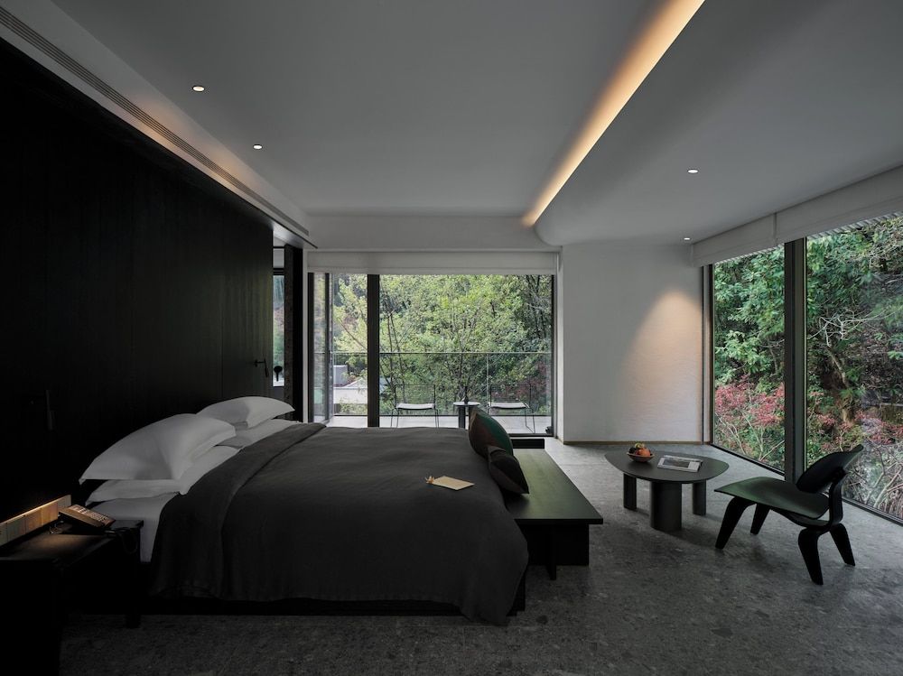 Yakamoz qianchuan Hotel