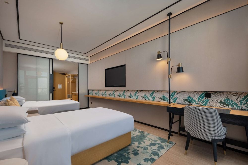 Hilton Garden Inn Danzhou Yangpu Room, 2 Twin Beds, Sea View