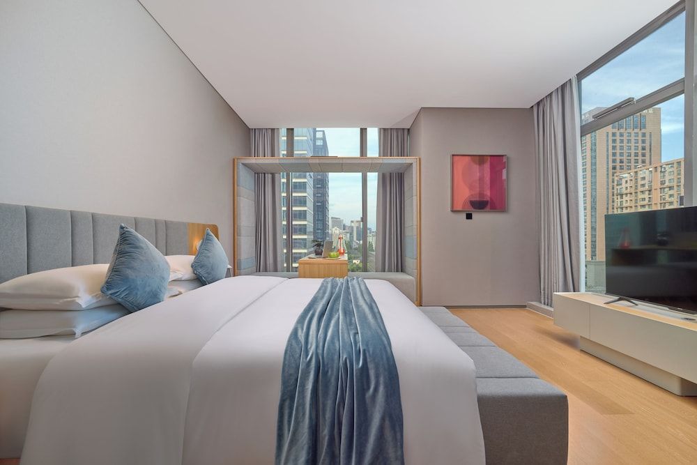Grand Double Room, City View