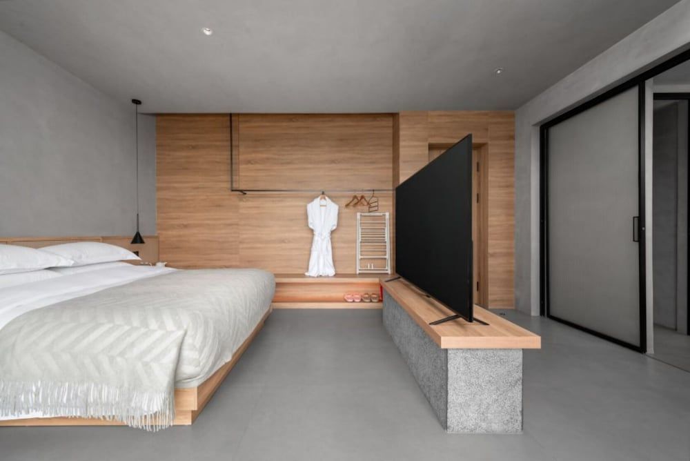 Superior Double Room, Refrigerator, Overwater