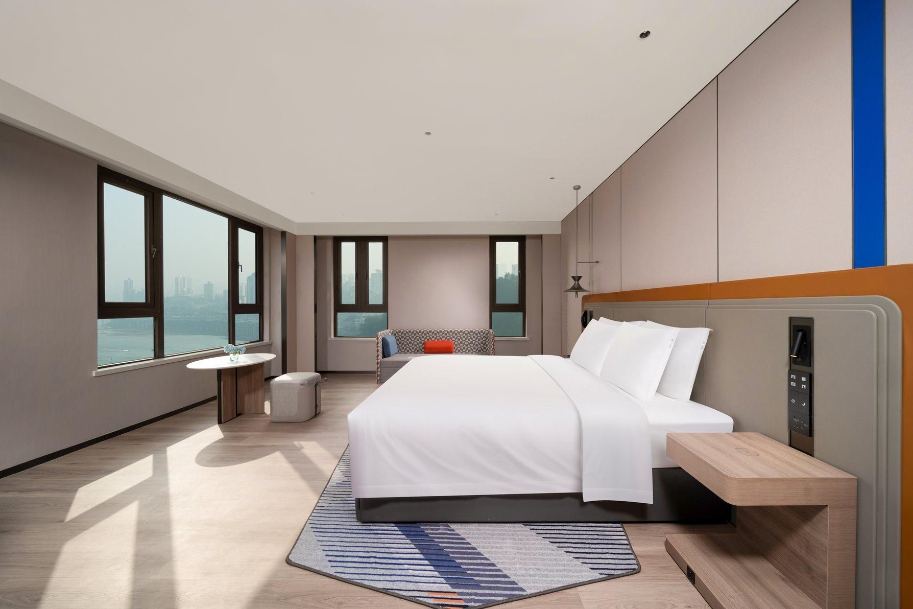 1 King Suite River View