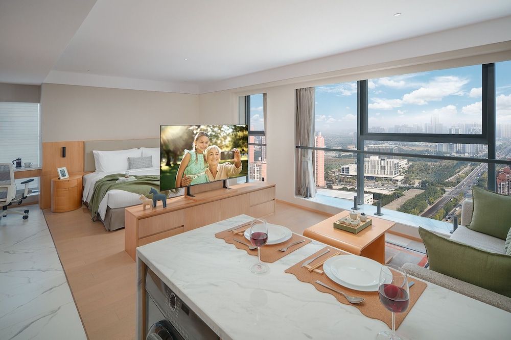 Somerset Fengdong Xi'an Premier Studio 2