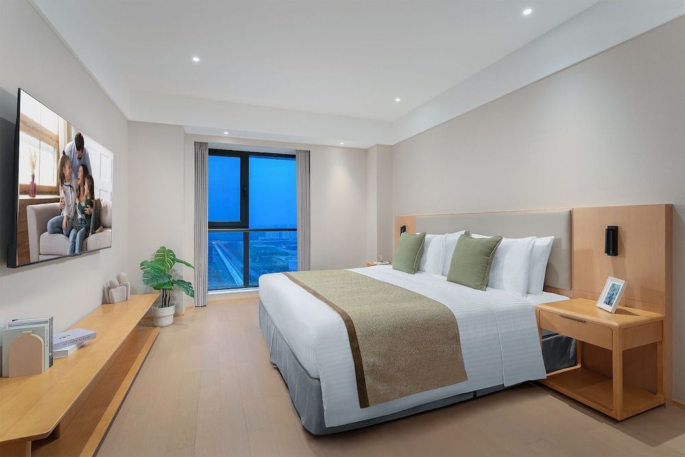 Somerset Fengdong Xi'an Deluxe Room, 1 Bedroom 2