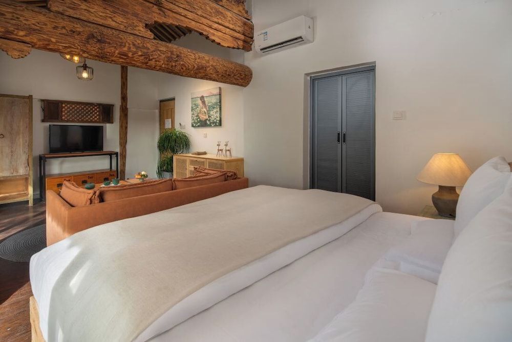 Double Room, Private Bathroom, Garden View