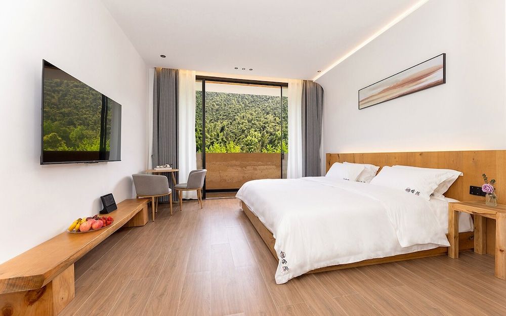 Ruyuan Xiaomanli Homestay Basic Double Room, Mountain View 6