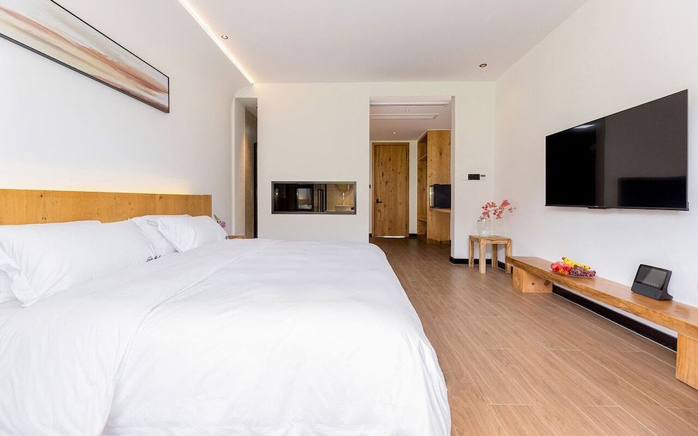 Ruyuan Xiaomanli Homestay Basic Double Room, Mountain View 5