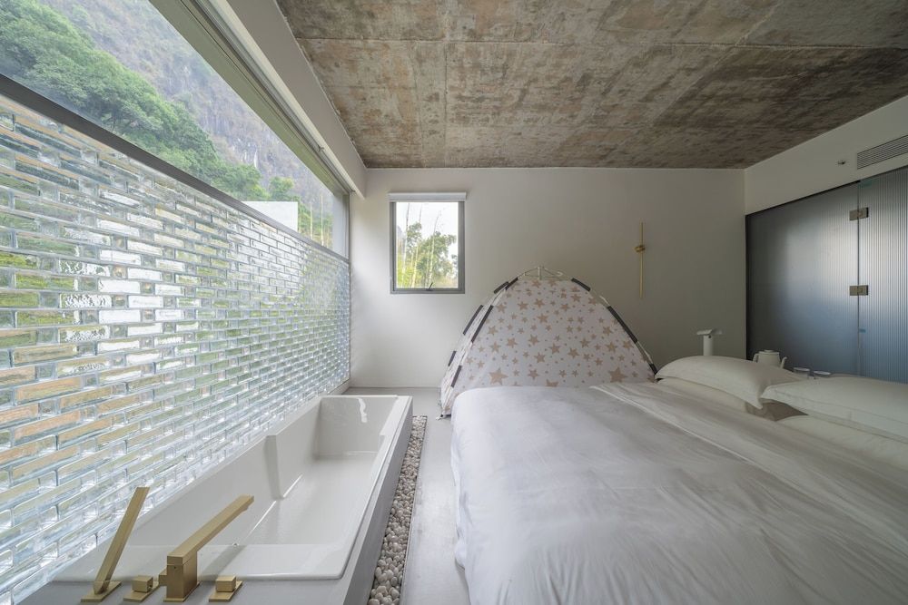 Comfort Twin Room, Hill View