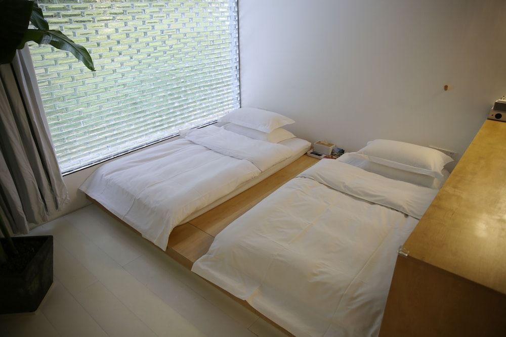 Classic Twin Room, Mountain View