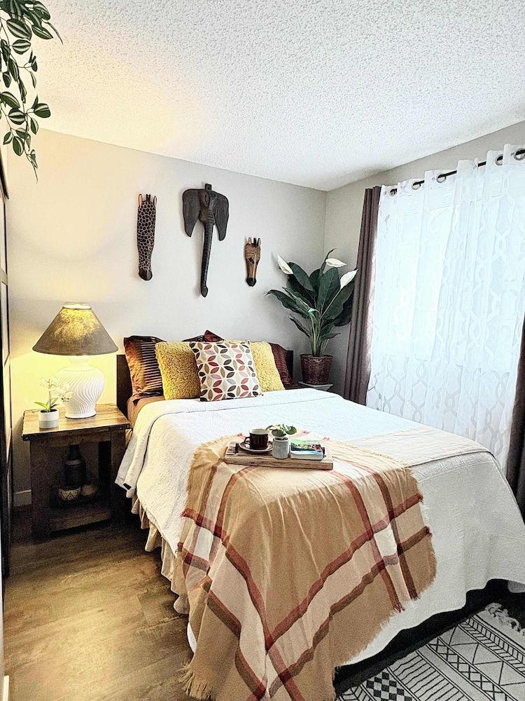 City Condo, Kitchen, Courtyard View