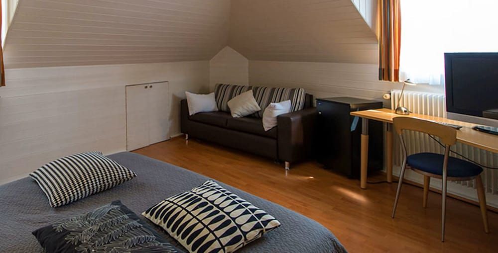 Hotel Restaurant Les Négociants Basic Double Room 3