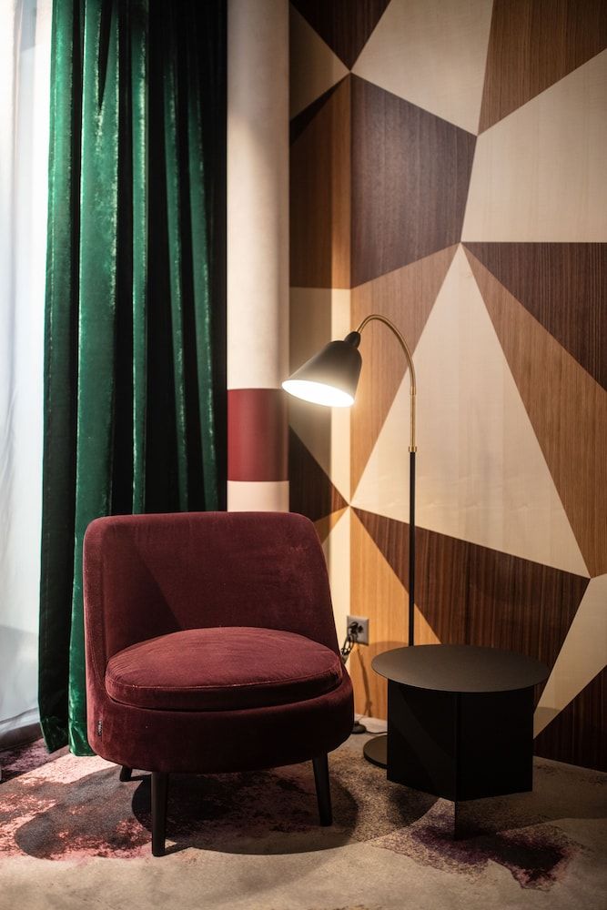 Me and All Hotel Flims, by Hyatt Room, 1 King Bed, Valley View 9