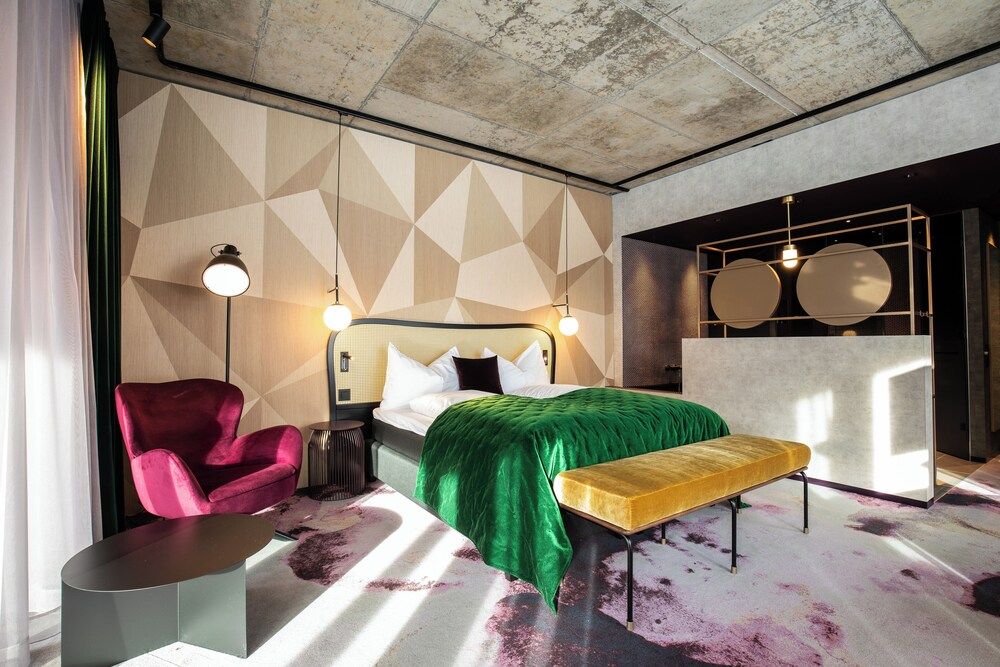 Me and All Hotel Flims, by Hyatt Deluxe Room, 1 King Bed 2