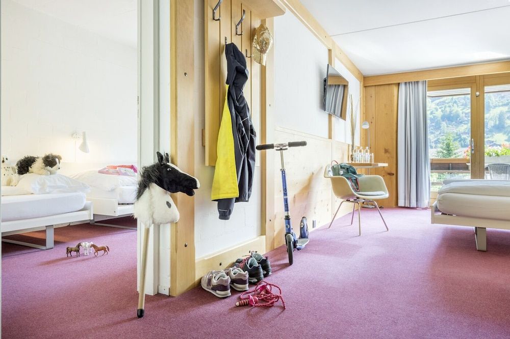 Hotel Kreuz Lenk Triple Room 4