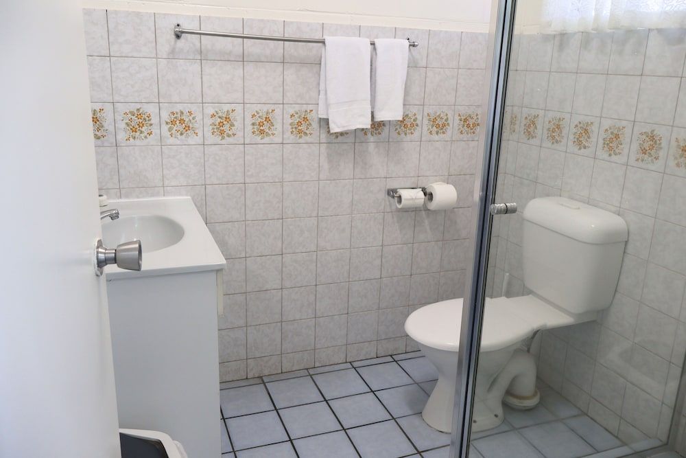 The Park Motel Deluxe Family Room 2