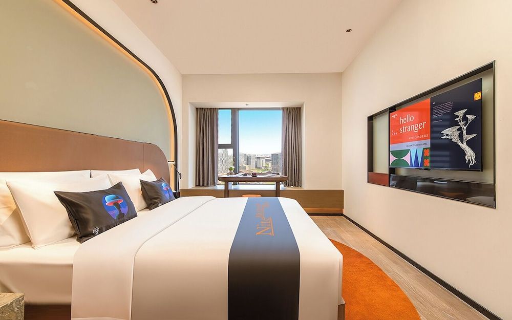 Business Double Room, City View