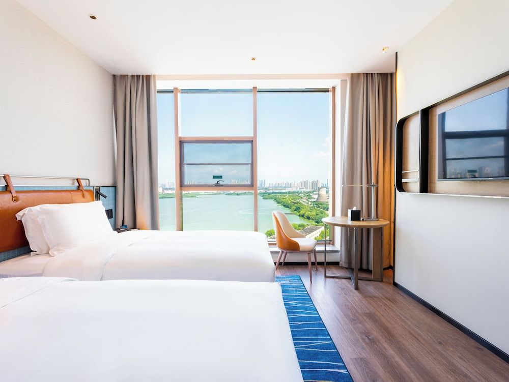 Executive Studio Suite