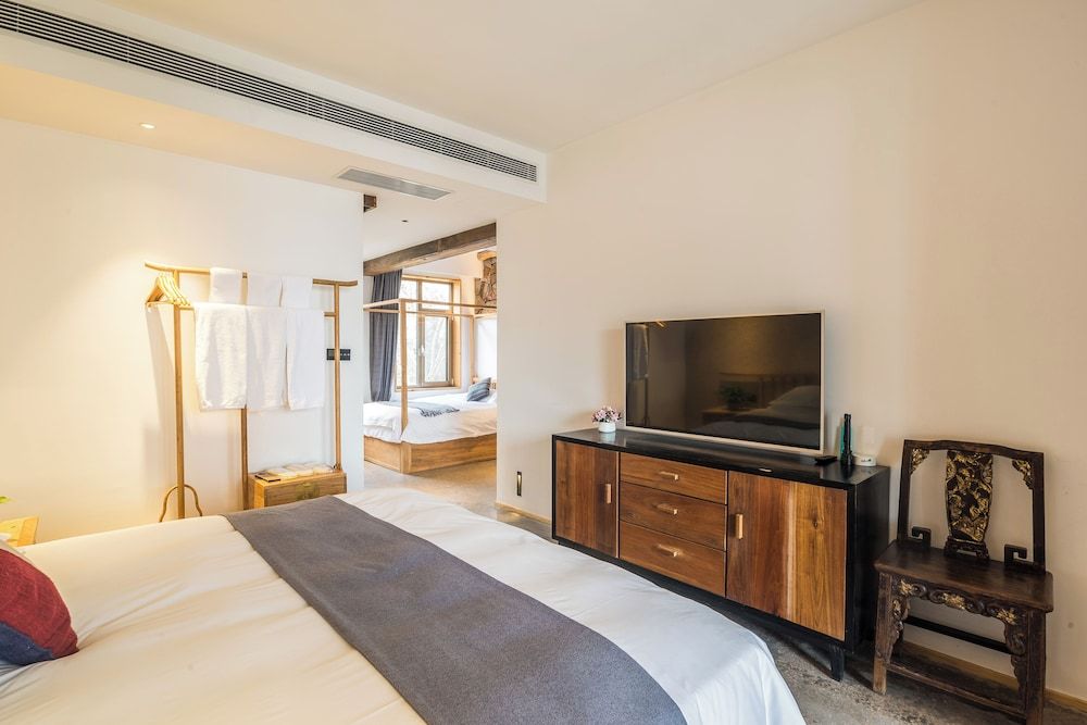 Design Twin Room, Hill View