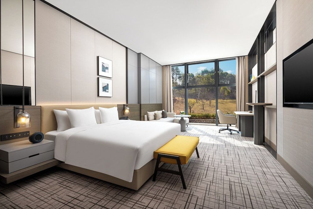 Crowne Plaza Quzhou by IHG Standard Room 4