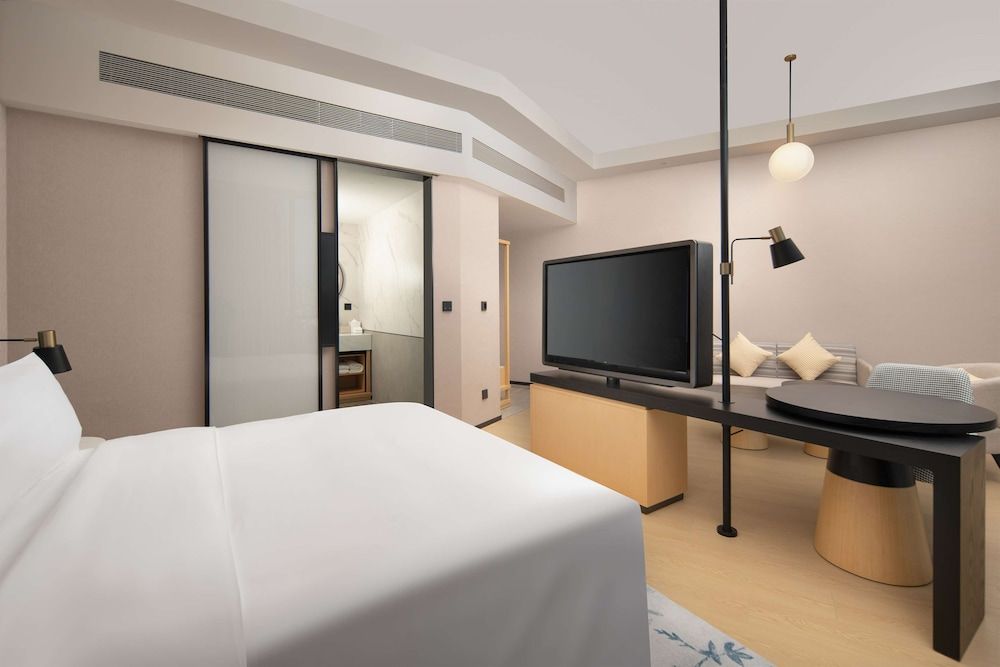 Hilton Garden Inn Xuzhou Pengcheng Square Deluxe Room, 1 King Bed 2