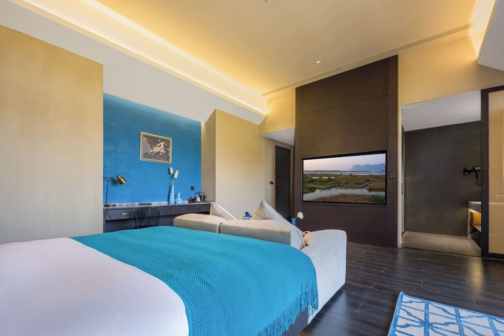 Luxury Double Room, Lake View