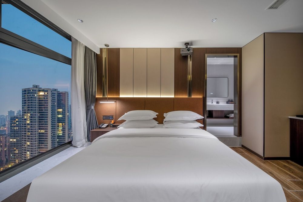 Chongqing Junsheng Cloud River View Basic Double Room, City View 4
