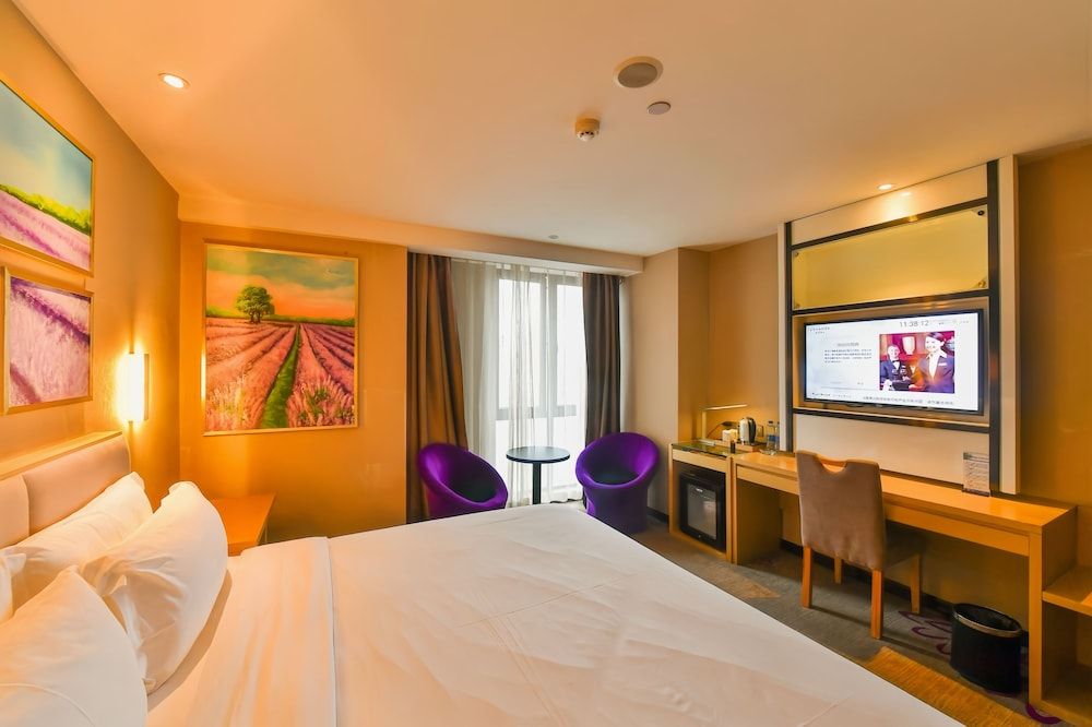 Business Double Room, City View