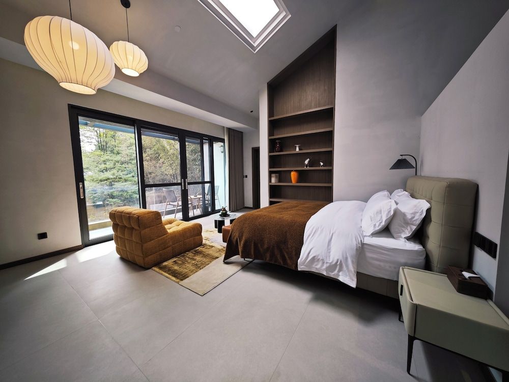Deluxe Room, Balcony, Mountain View