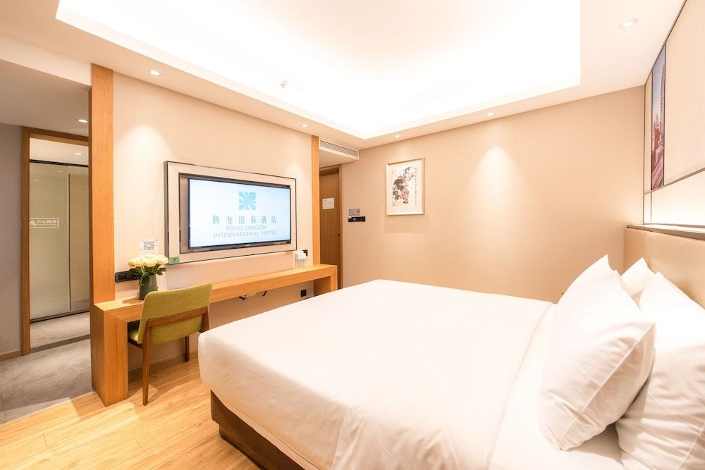 Rising Dragon International Hotel Standard Single Room, City View