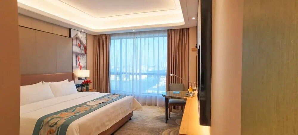 Rising Dragon International Hotel Executive Single Room, City View 5