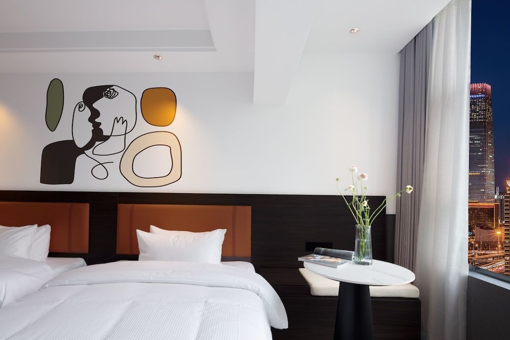 Comfort Twin Room, City View