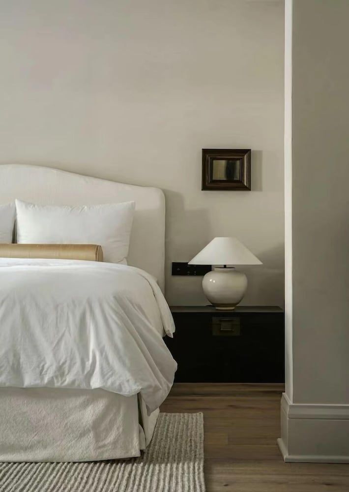 Deluxe Double Room, City View