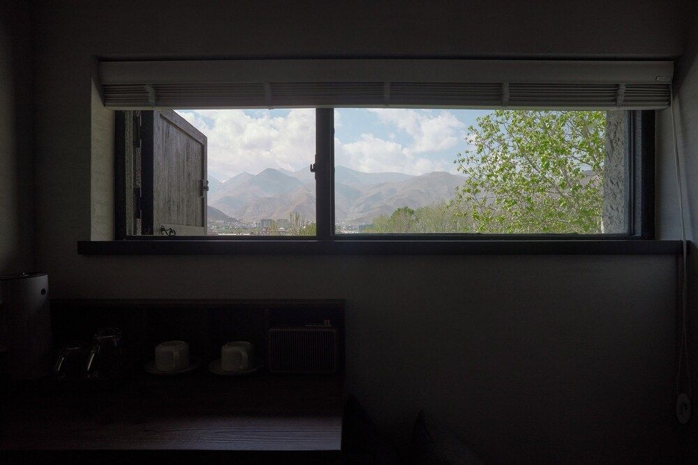 Arro Khampa Lhasa Comfort Double Room, 1 King Bed, Non Smoking, Mountain View 8